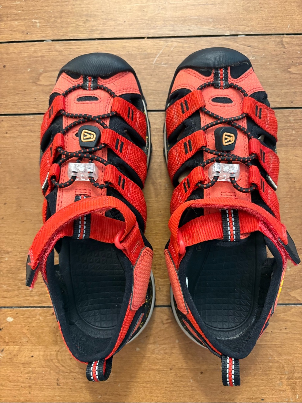 Keen Boys water shoes size 2